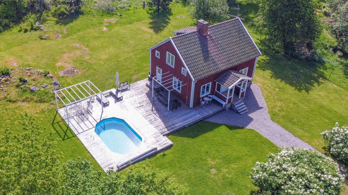 Hallsberg Municipality House | 4 bedroom stunning home in Närkesberg