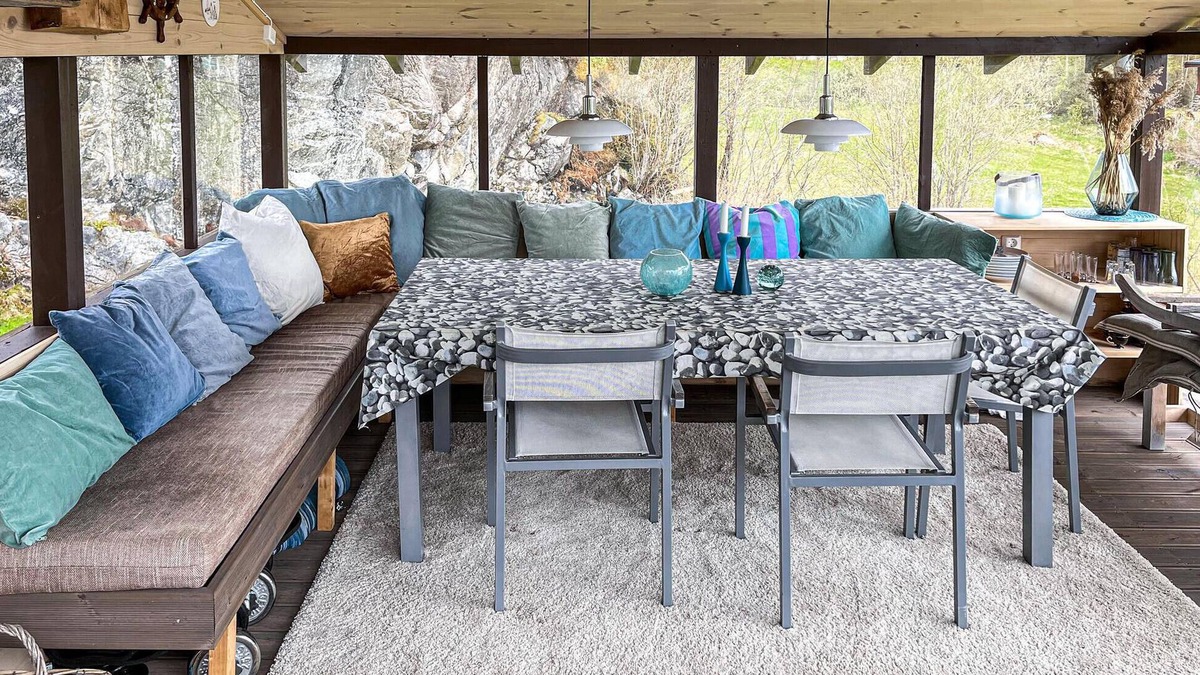 Hitra House | 4 bedroom stunning home in Melandsjø