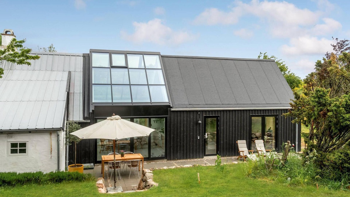 Knebel House | 4 bedroom stunning home in Knebel