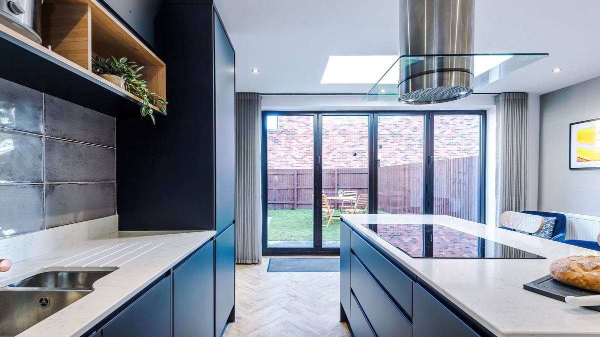 Walkden House | 4 Bedroom Townhouse (Monton)
