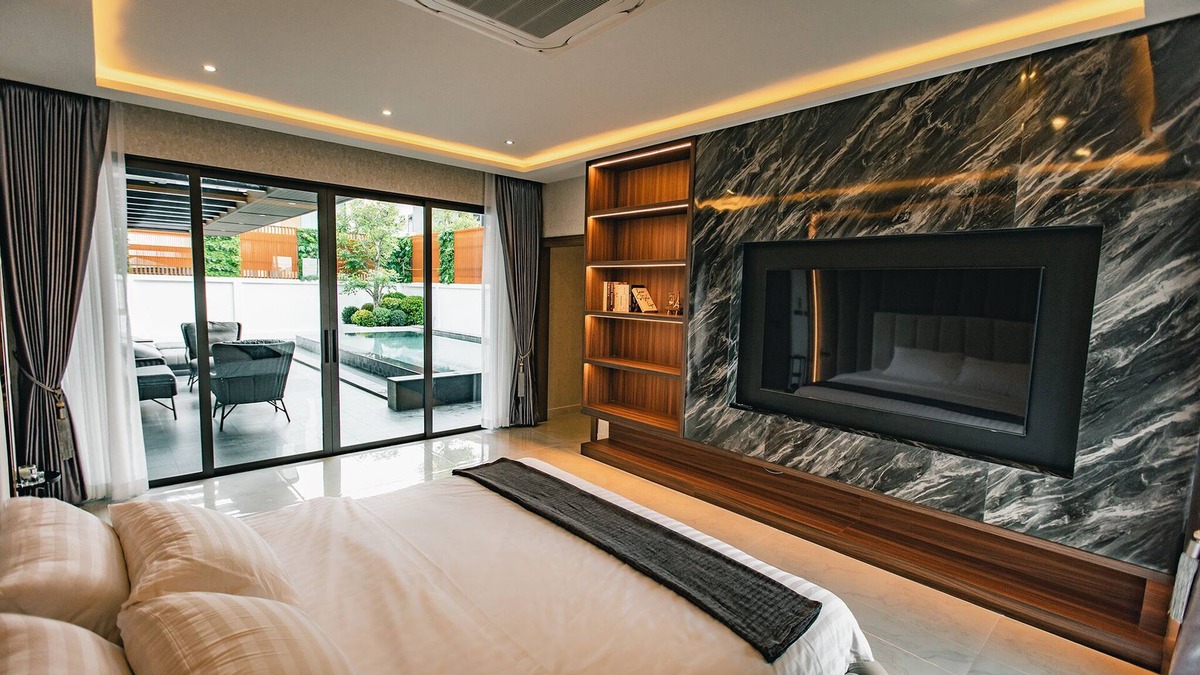 Nong Prue Villa | 4 bedroom ultra luxury pool villa with lake view and daily cleaning