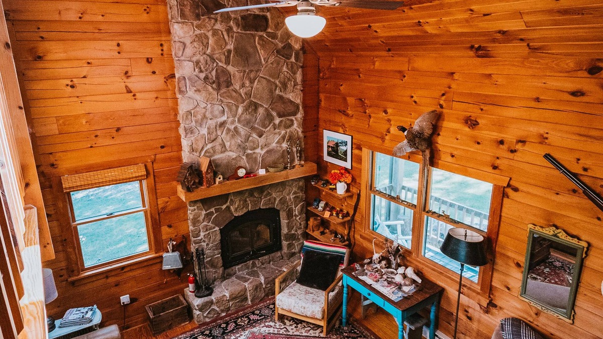 Old Fields House | 4-bedroom Vacation Cabin on 50 Private Acres