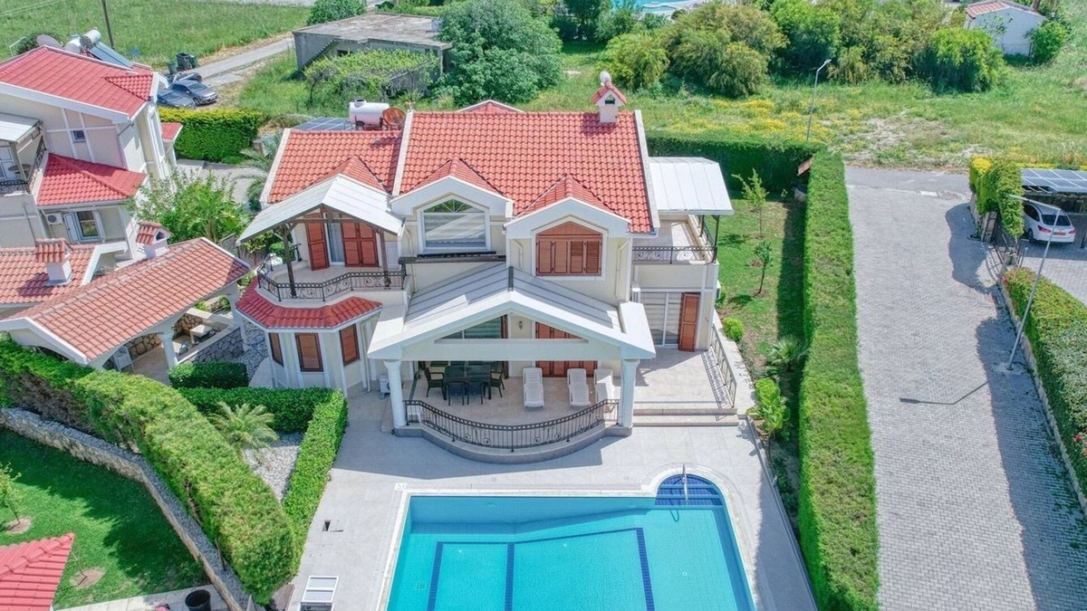 Karavas Villa | 4 Bedroom Villa in Kyrenia