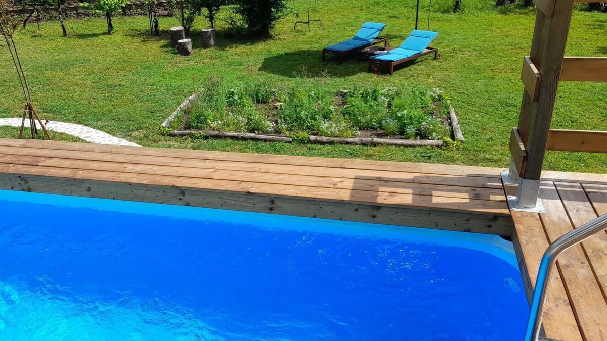 Licciana Nardi Villa | 4 Bedroom Villa in Licciana Nardi