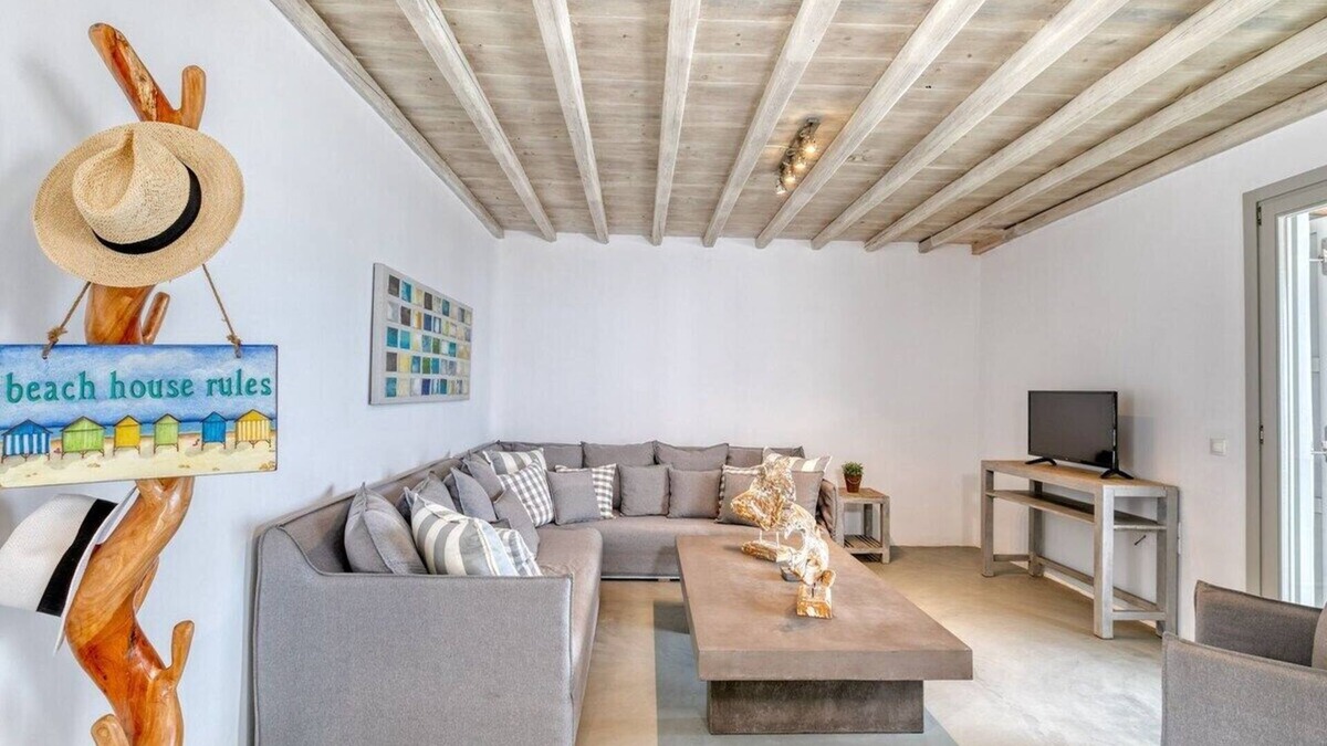Panormos Villa | 4-Bedroom Villa with Private Pool & Sea View