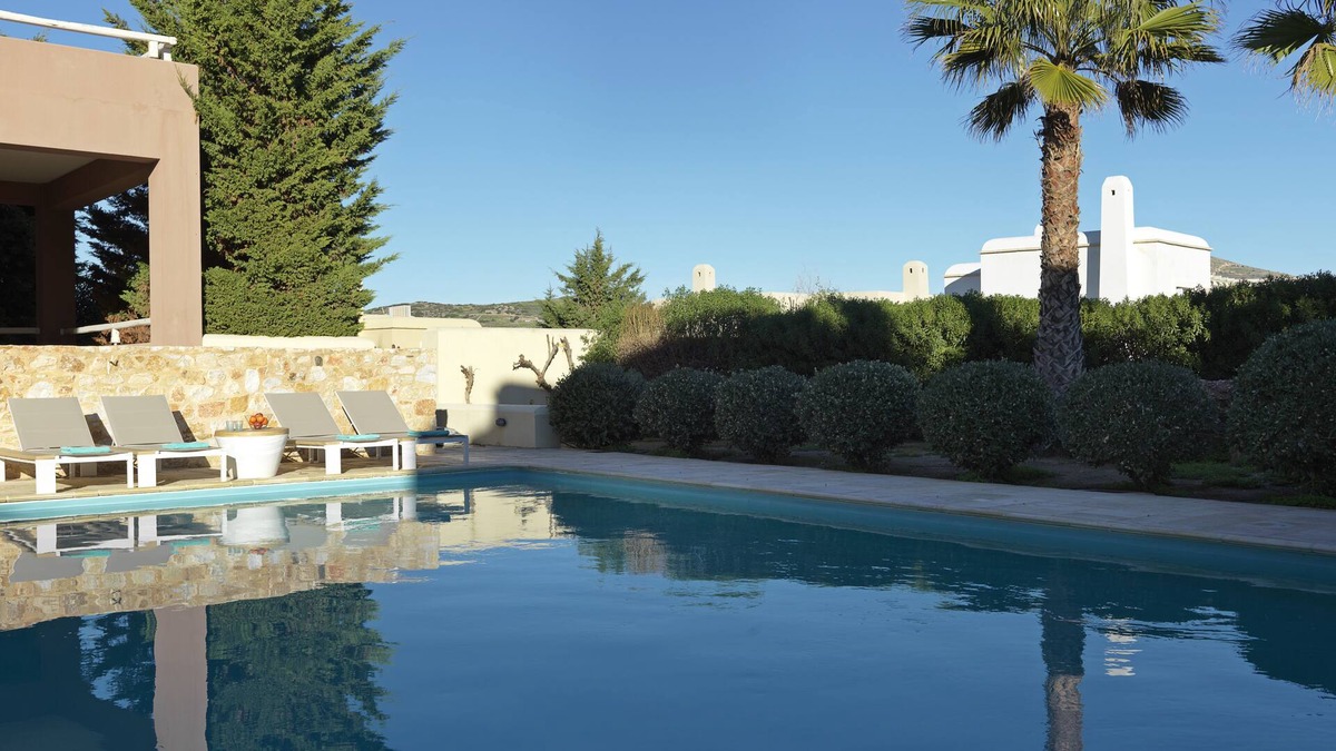 Vissa Villa | 4 Bedroom Villa with Sea View Private Hot Tub and Pool access