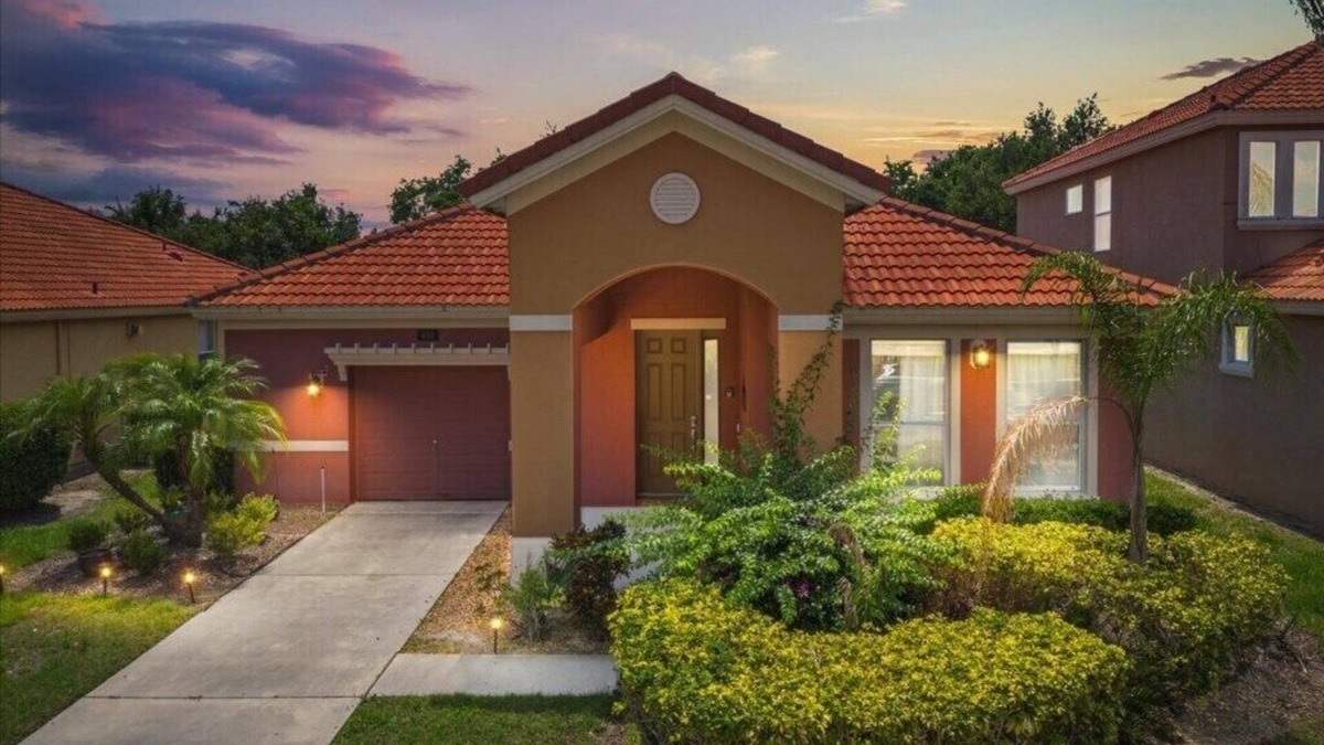 Bellavida House | 4 Bedrooms/3 Bathrooms/Bella Vida (400LF)