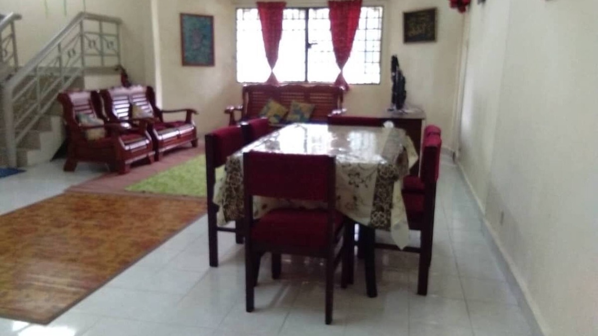 Tanah Rata Apartment | 4 bedrooms and 3 bathrooms holiday penthouse near Tanah Rata town.
