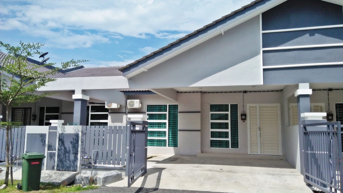 Bukit Gapam House | 4 bedrooms fully aircond Achutra Guesthouse