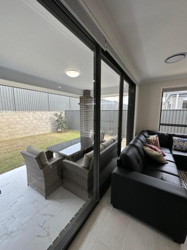 Oran Park House | 4 Bedrooms Home
