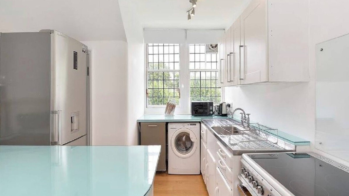 Brompton & Hans Town Apartment | 4 bedrooms penthouse in Knightsbridge