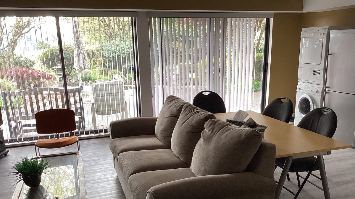 West Vancouver Villa | 4 bedrooms suite surrounded by lots famous tourist attractions!
