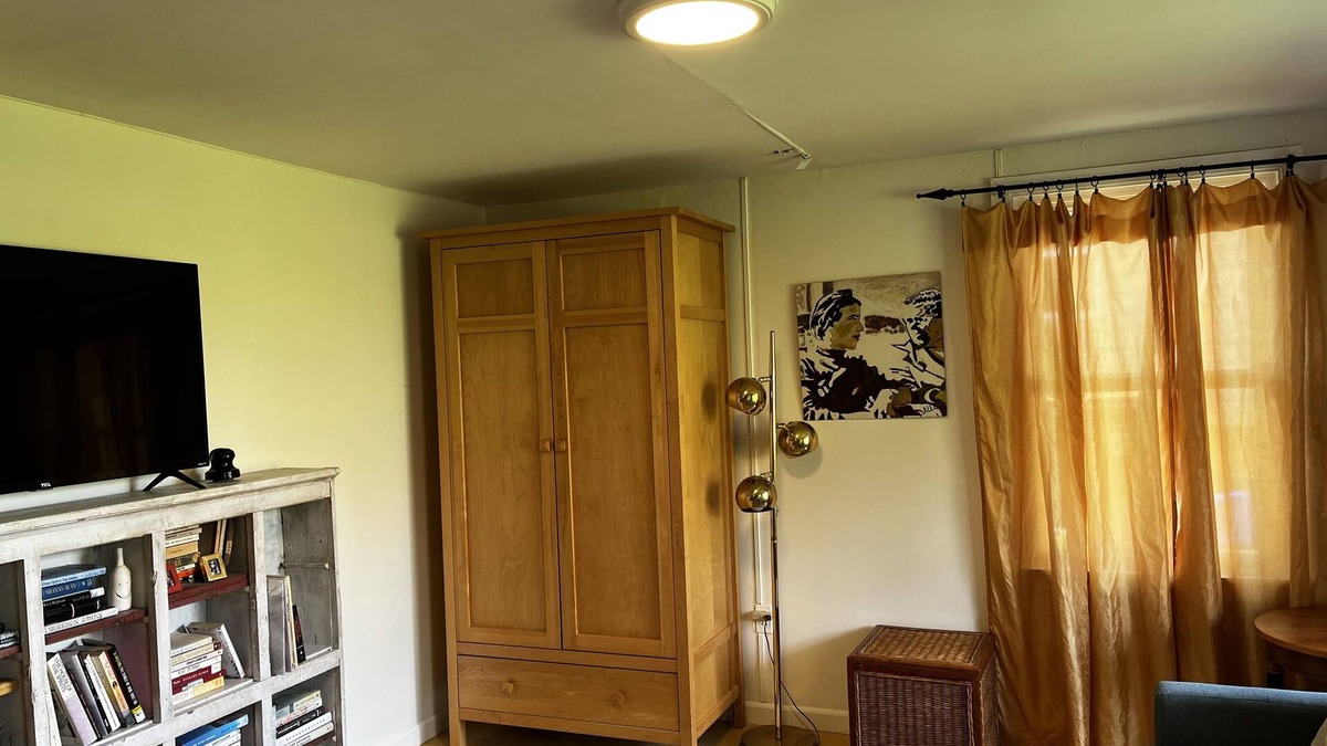 North End House | 4 Blocks from waterfront—Old Town Tacoma Garden Haven—GREAT LOCATION!