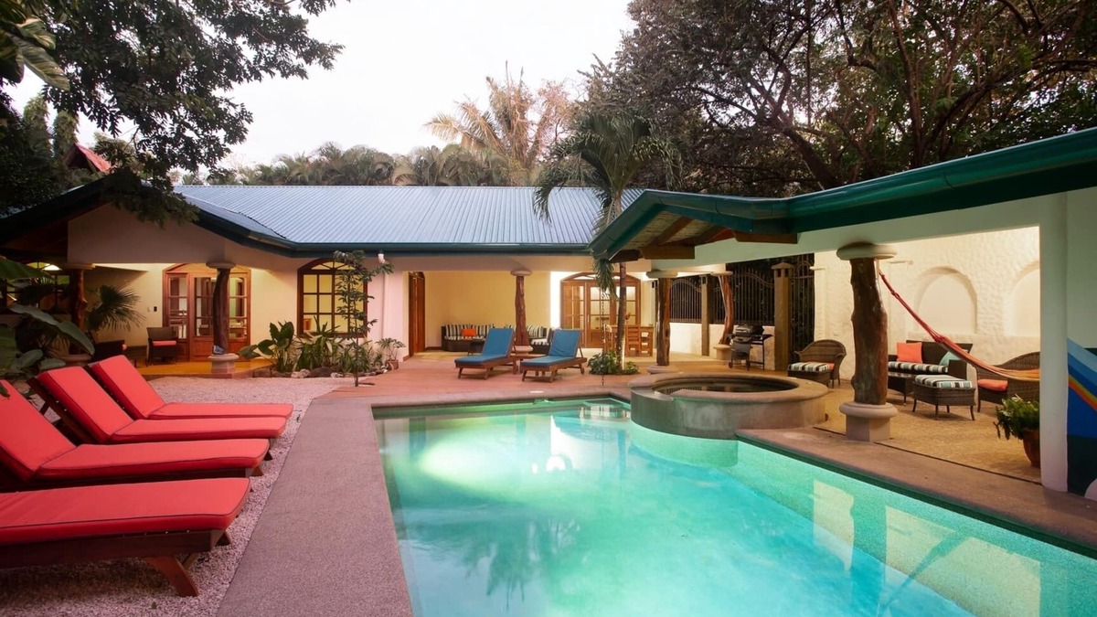 Playa Guiones House | 4-Br home next to the beach in Playa Guiones
