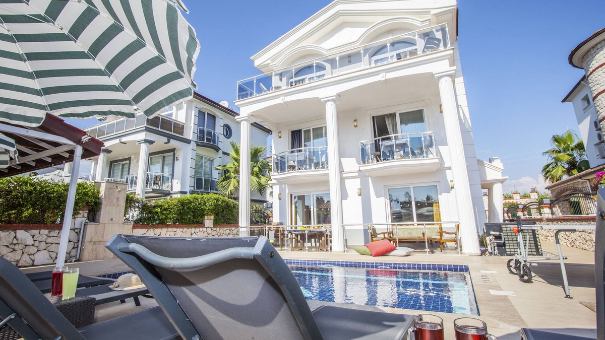 Fethiye City Center Villa | 4 Ensuite Bedrooms Private Heated Outdoor Pool