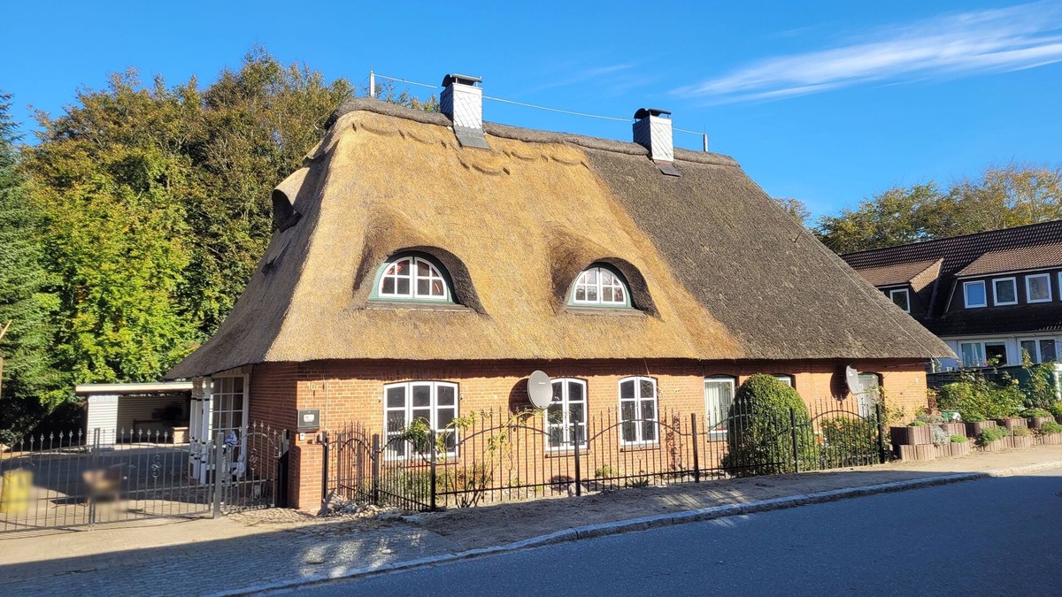 Lebrade House | 4* - Holiday home with 125 sqm, under thatch in Holstein Switzerland
