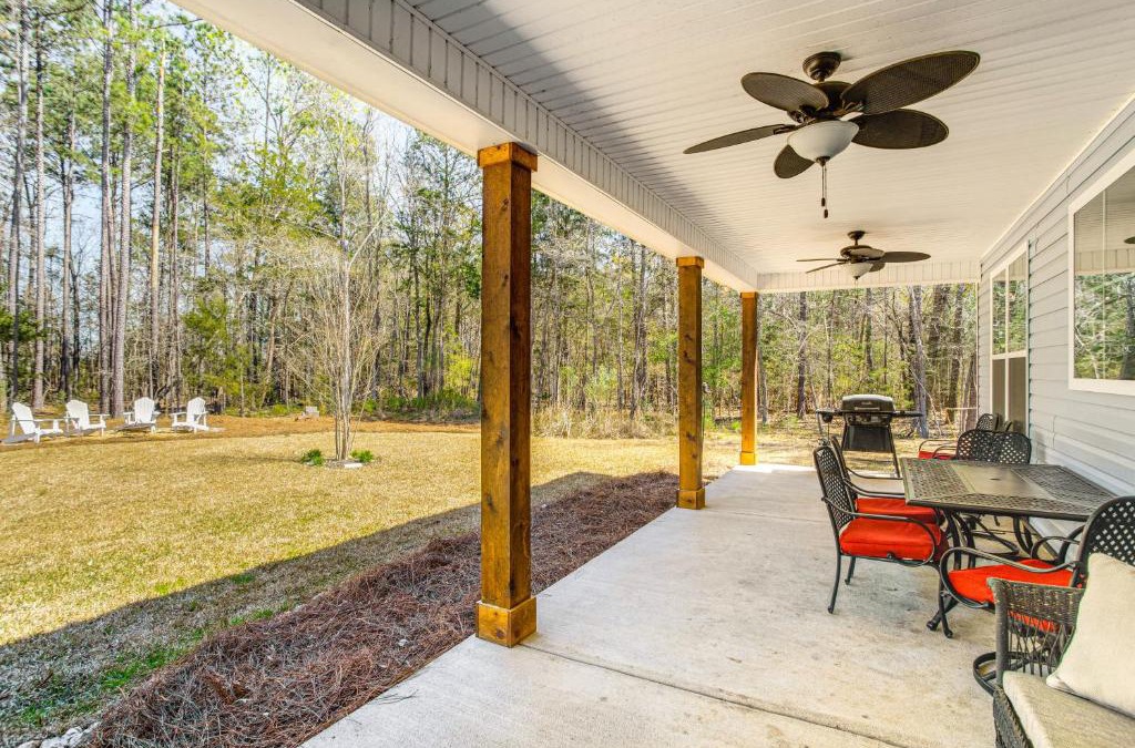 Chapin House | 4 Mi to Marina and Boat Ramp Lake Murray Getaway!