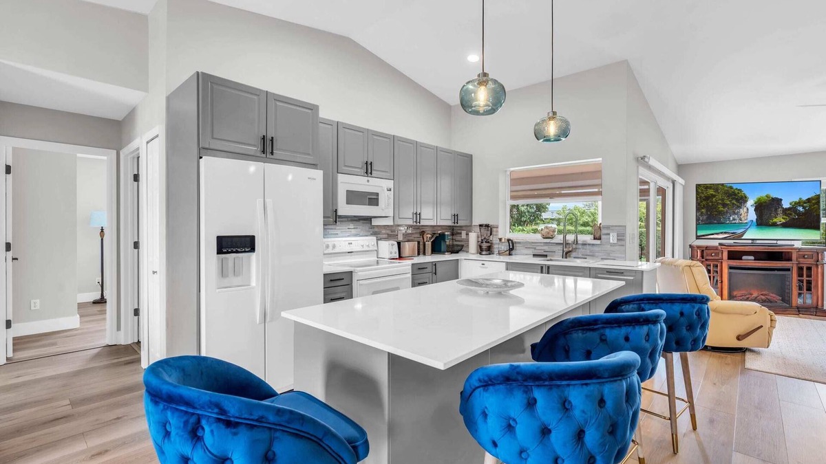 Willoughby Acres House | 4 Miles to Beach and Walk to Shops
