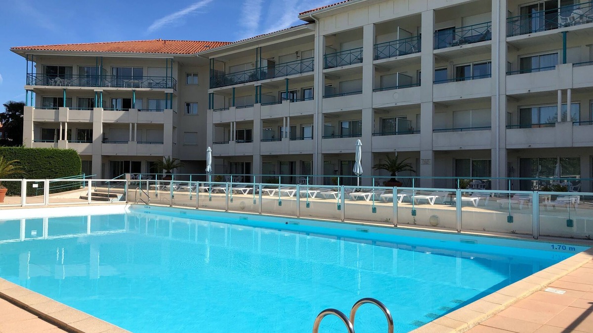 Ciboure Apartment | 4 people 2 rooms, terrace, residence with swimming pool - golf sea surf E