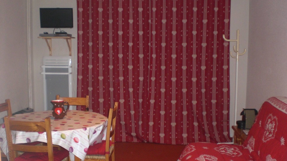Saint-Francois-Longchamp Apartment | 4 persons departure and return ski to the feet