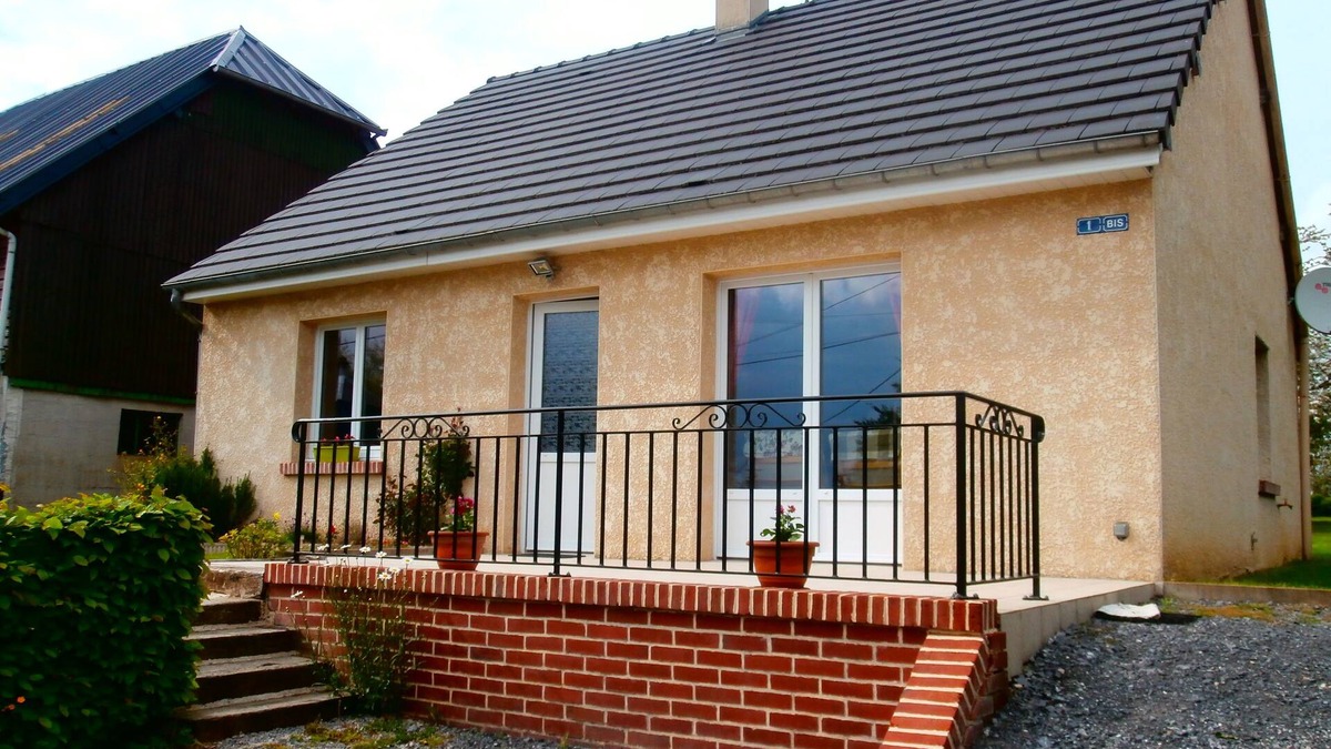 Iviers House | 4-person gite, moderate price, in 1 village near a forest