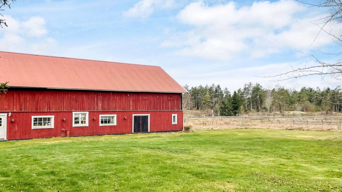 Hallstavik House | 4 person holiday home in HALLSTAVIK