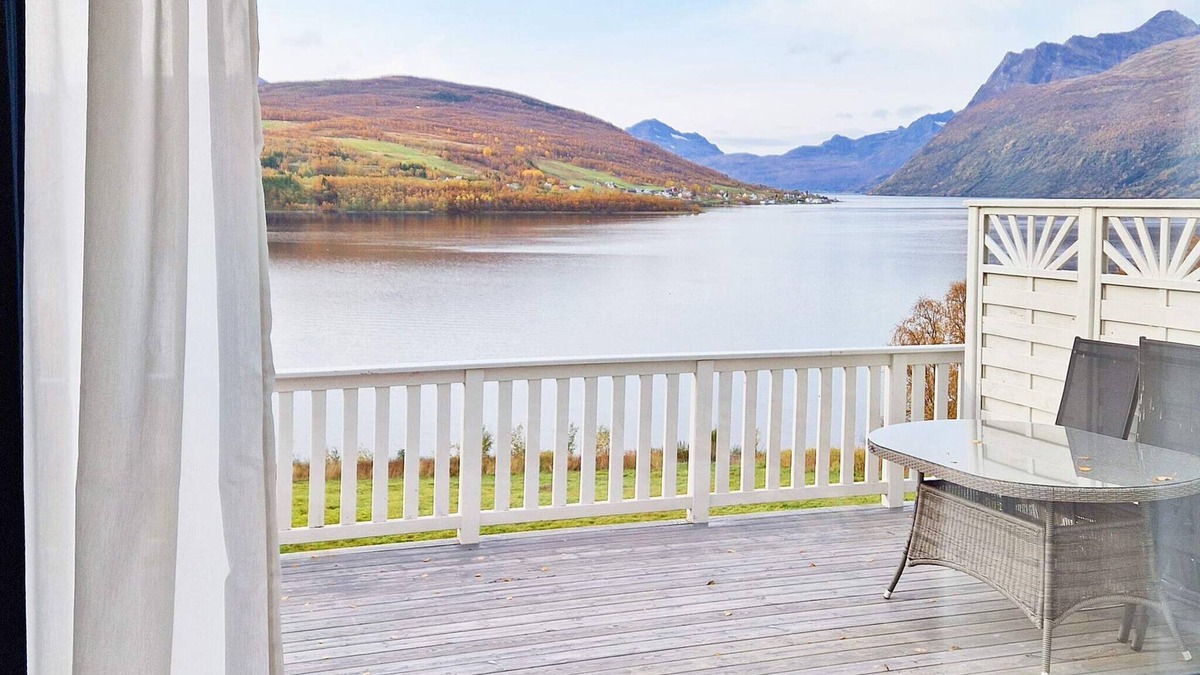 Lavangen Municipality Apartment | 4 person holiday home in Tennevoll