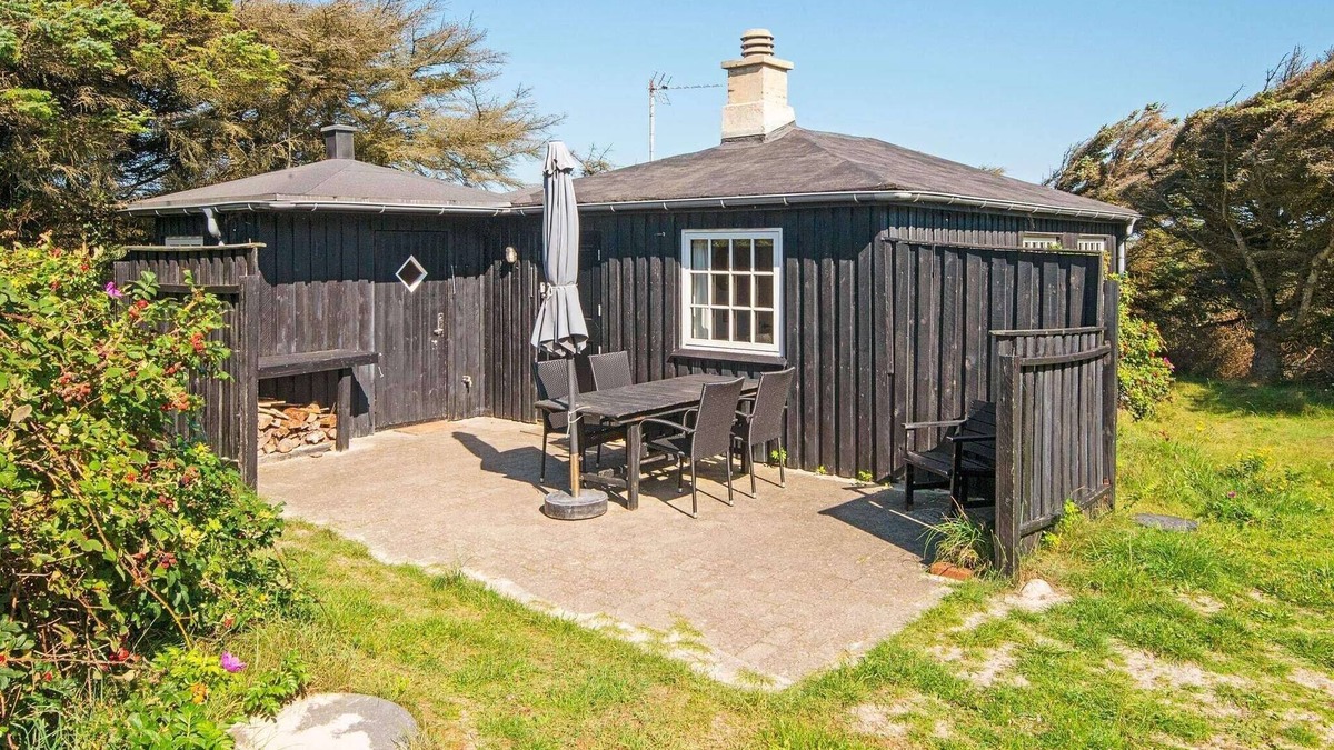 Fjand Badeby House | 4 person holiday home in Ulfborg
