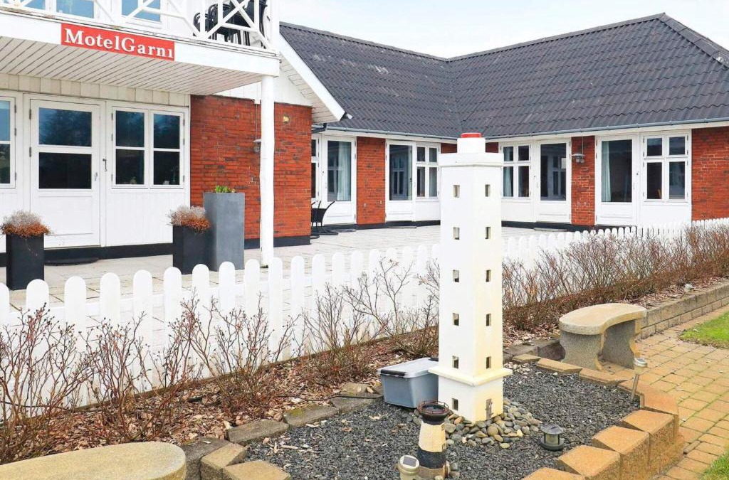 Blavand Strand Apartment | 4 person holiday home in Bl vand