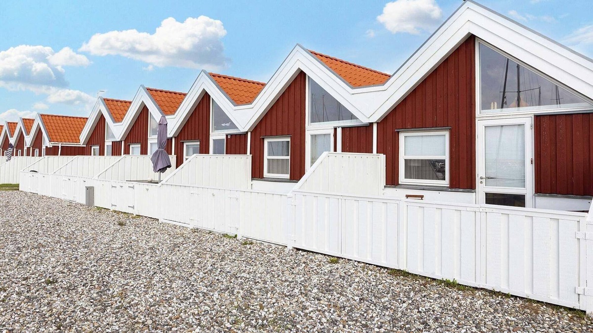 Nibe House | 4 person holiday home in Nibe