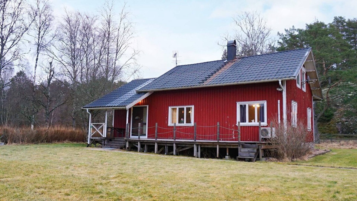 Lur House | 4 person holiday home in LUR-By Traum