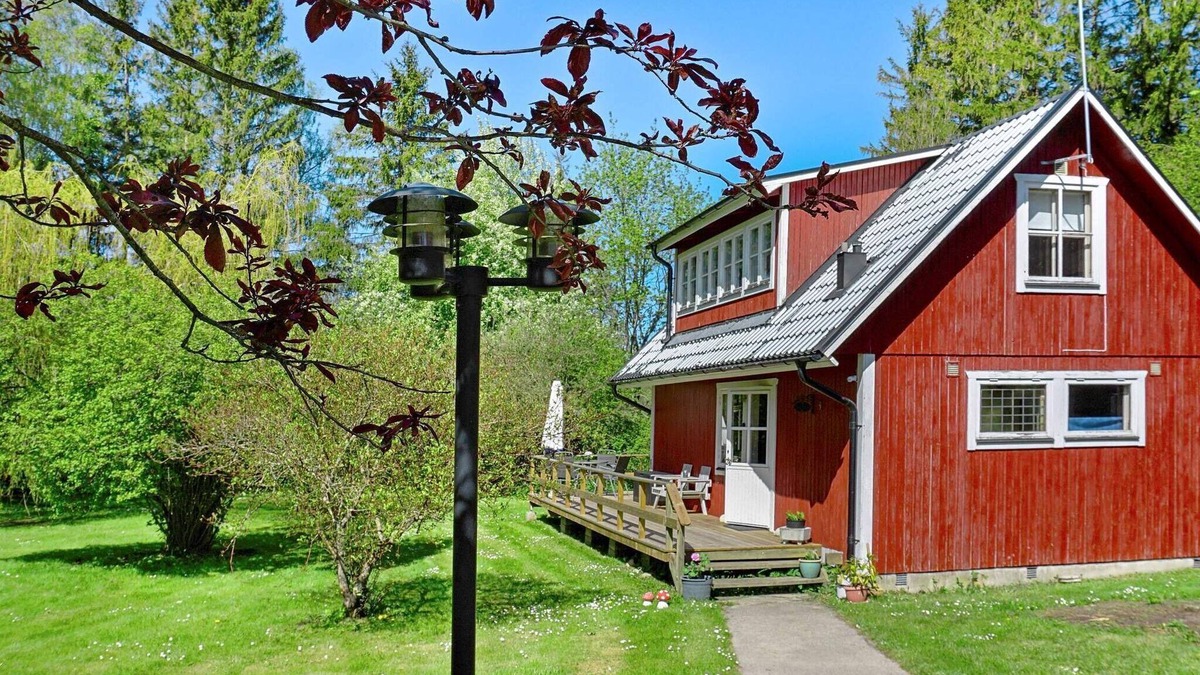 Levide House | 4 person holiday home in HEMSE