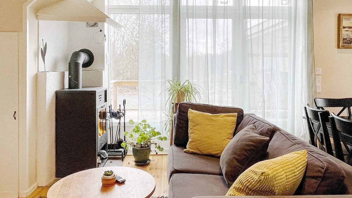 Vaddo House | 4 person holiday home in VÄDDÖ