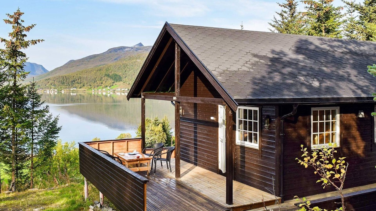 Botnhamn House | 4 person holiday home in Botnhamn