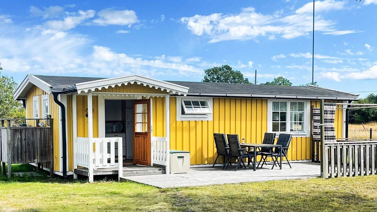 Hagaby House | 4 person holiday home in LÖTTORP