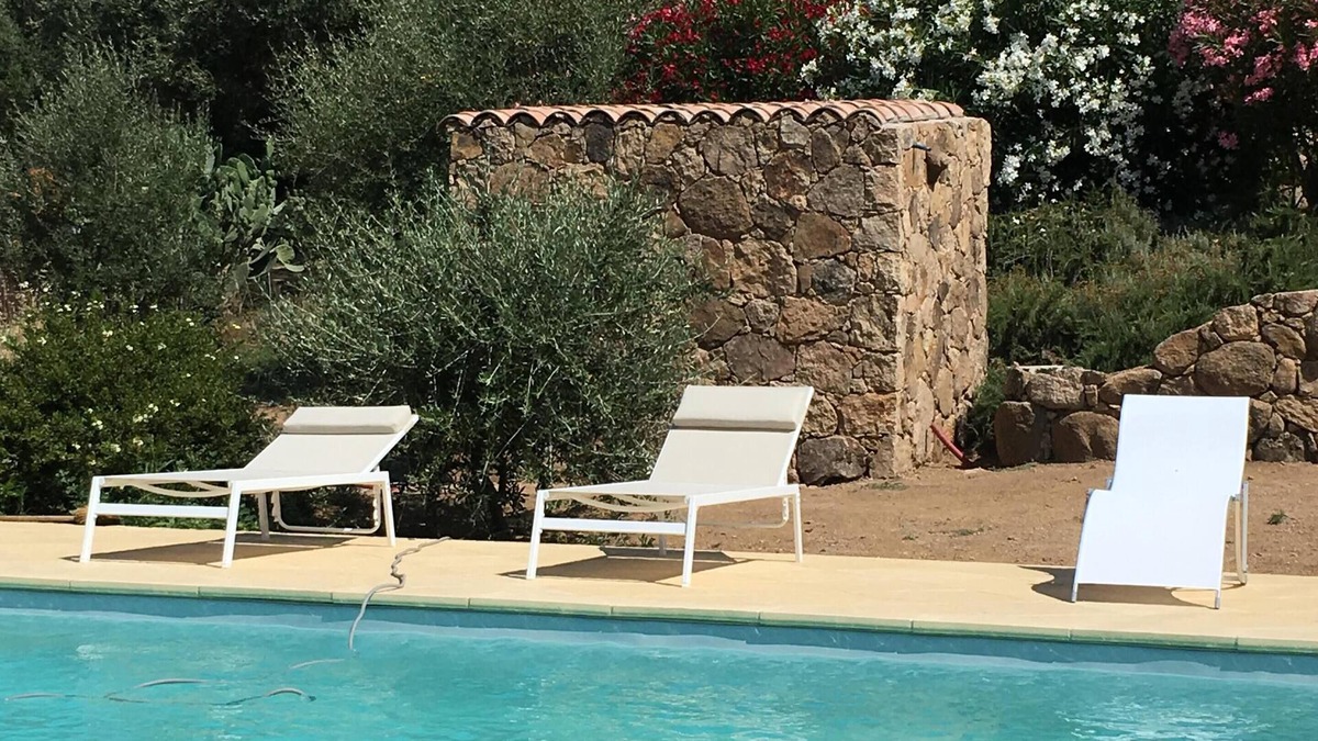 Monacia-d'Aullene House | 4-person house with pool 4 km from the sea, southern Corsica