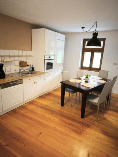 Neustadt Apartment | 4 Schlafzimmer Apartment