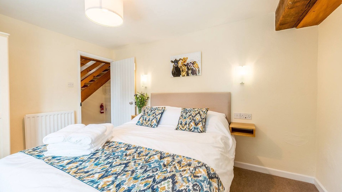 Boscastle House | 4* self catering, farm stay cottage. Sleeps 4
