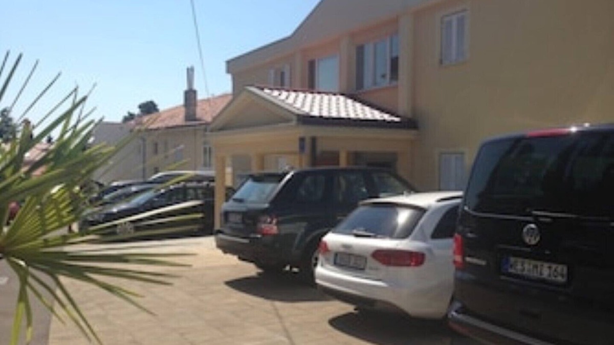 Crikvenica Apartment | 4-star apartments with direct beach access in front of the house