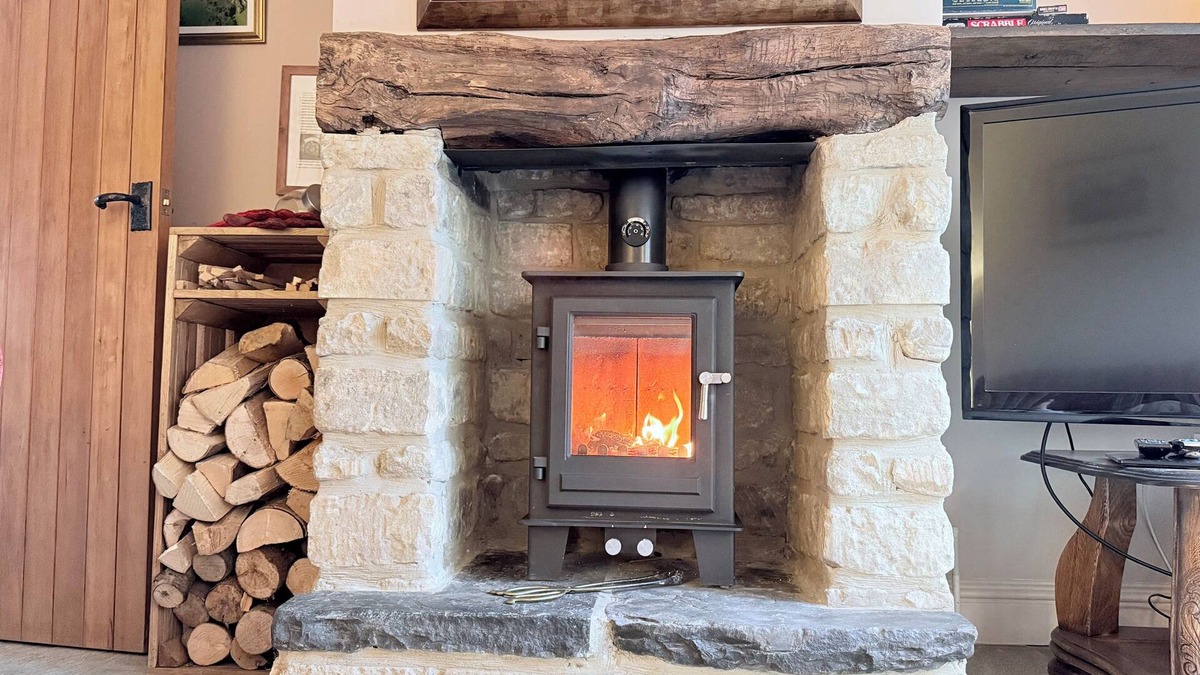Winchcombe Cottage | 4 Star Cotswold Stone Cottage