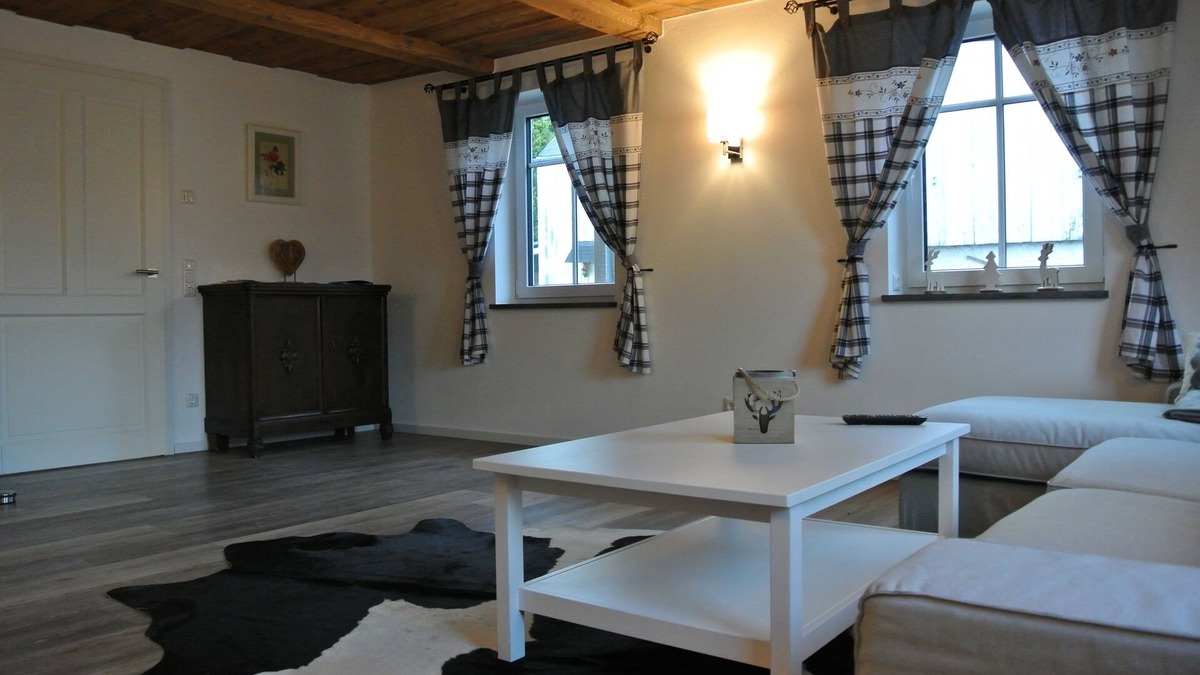 Steinberg Apartment | 4-star feel-good apartment in the Erzgebirge/Vogtland nature park