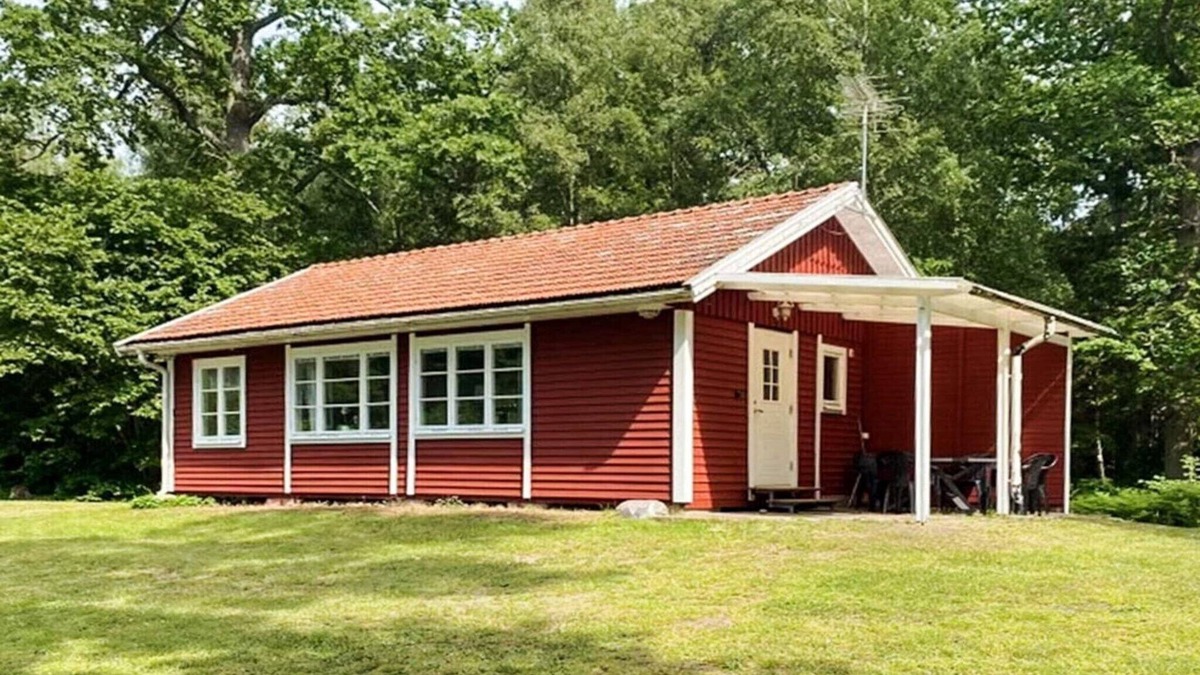 Farjestaden House | 4 star holiday home in FÄRJESTADEN