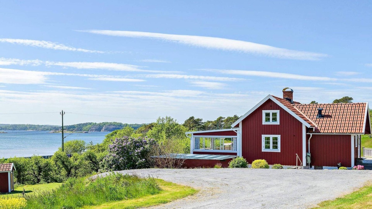Stenungsund House | 4 star holiday home in STENUNGSUND