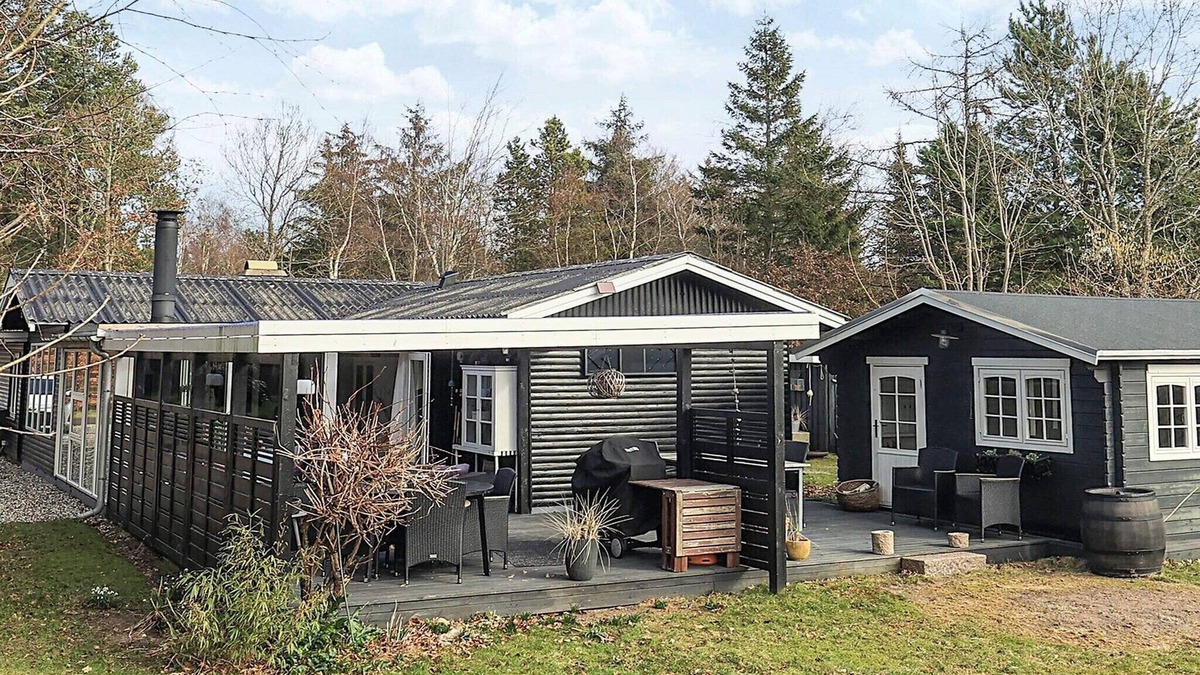 Hou House | 4 star holiday home in Hals