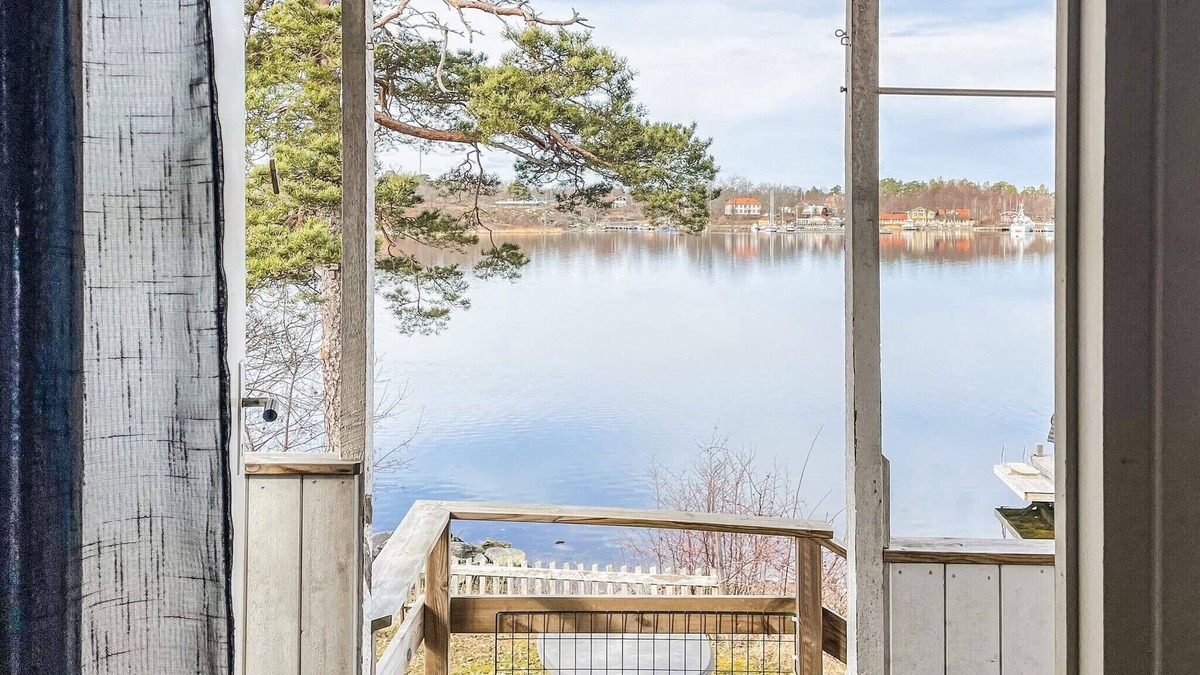 Sodersvik House | 4 star holiday home in YXLAN