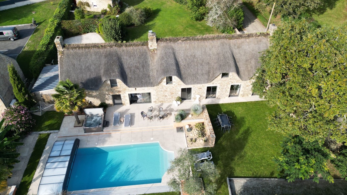 Grand-Champ Villa | 4 star house swimming pool spa tennis