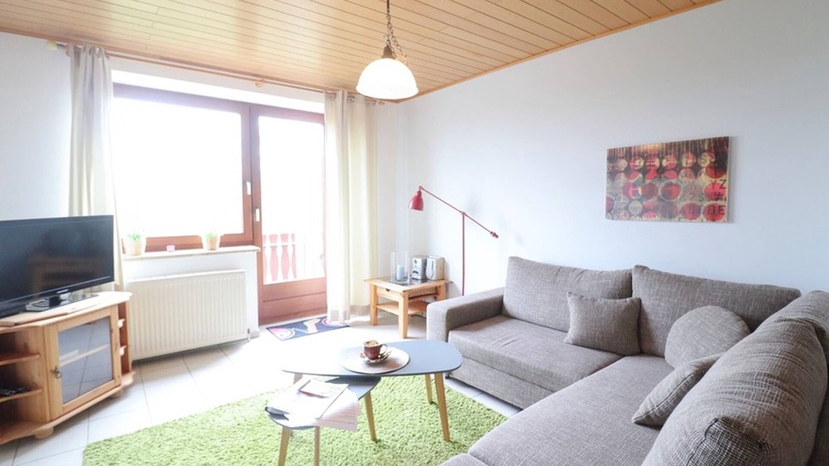 Kabelhorst Apartment | 4-star vacation apartment Waldblick with balcony & countryside view