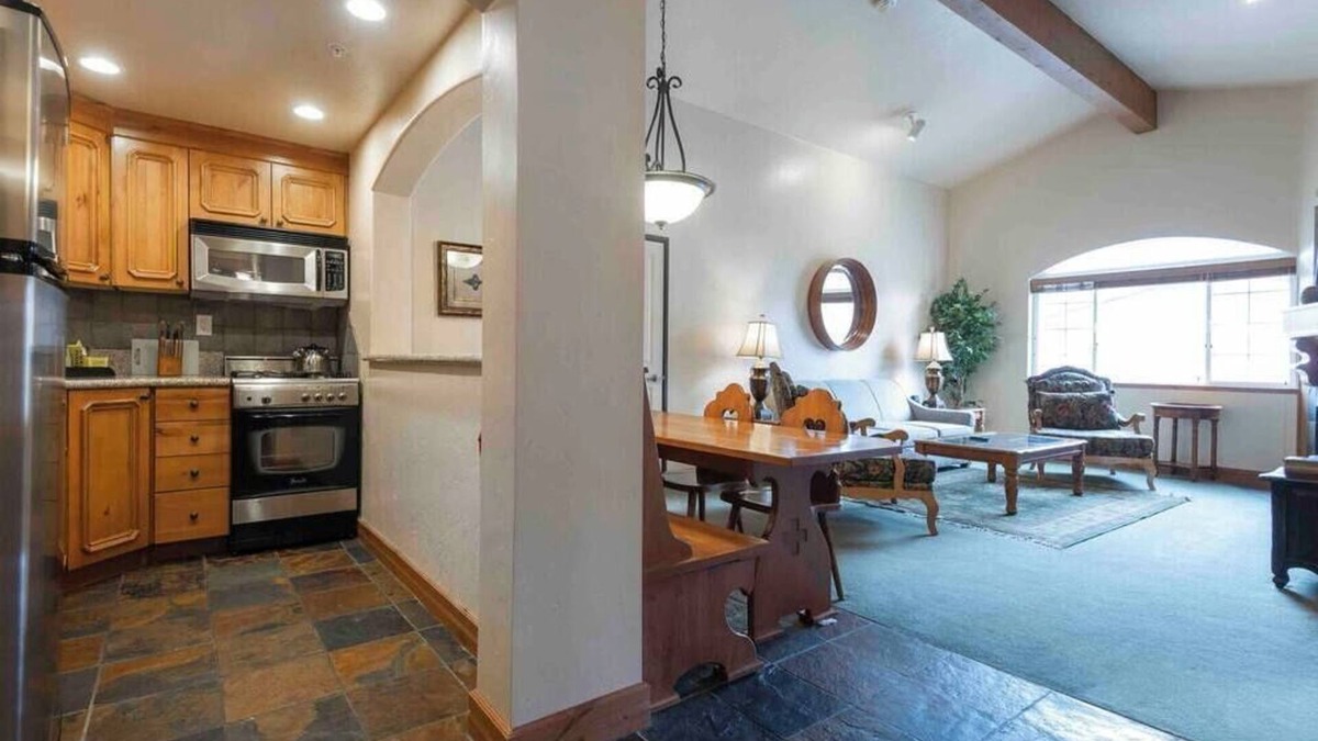 Zermatt Villa | 4-Star Zermatt Resort 2B2B Villa Only 15 Mins to Park City and Deer Valley!