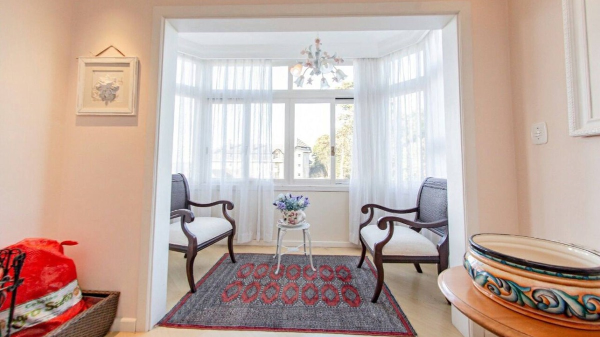 Gramado Apartment | 4 Suites, 4 Banheiros, 2 Vagas - no Coração de Gramado!