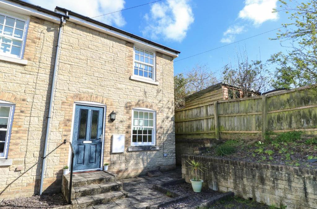 Brading House | 4 The Old Post Office Mews